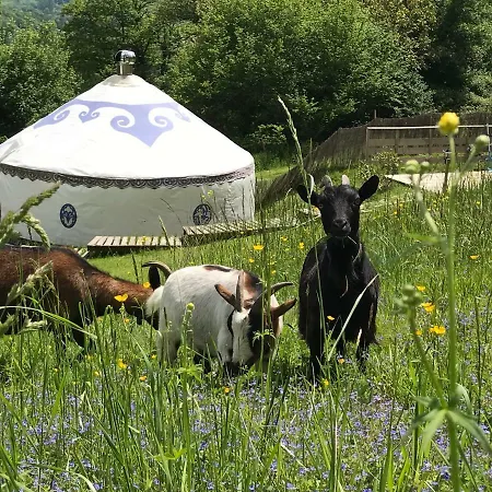 Maison d'hôtes Yourtes De Barousse Insolite Créchets